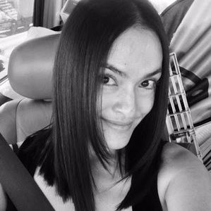 Meet your Posher, Caroline